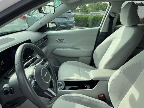 Used 2024 Hyundai Kona SEL FWD image 10