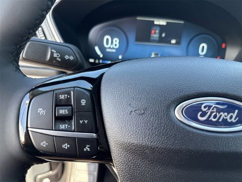 Used 2023 Ford Escape Platinum image 24