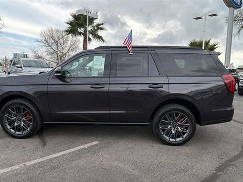 New 2025 Ford Expedition Platinum w/ Stealth Performance Package image 6