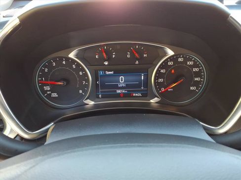 Used 2024 Chevrolet Equinox LT FWD image 27