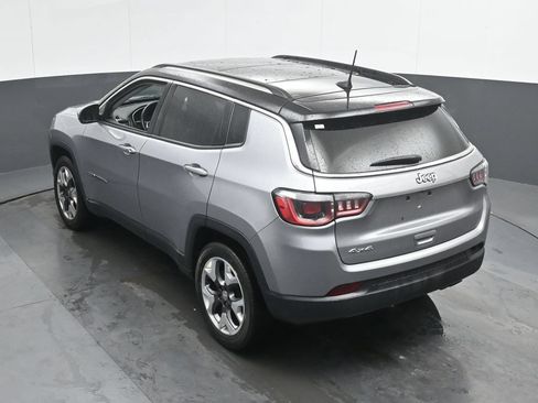 Used 2018 Jeep Compass Limited AWD/4WD image 37