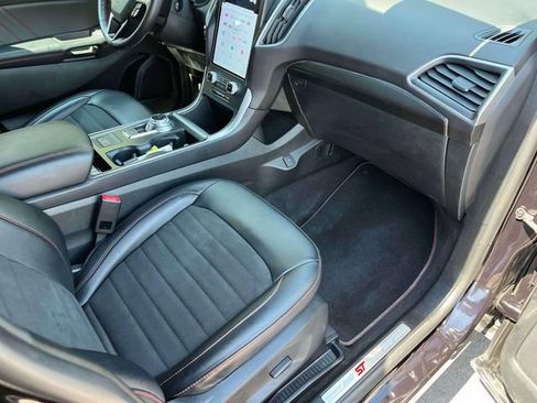 Certified 2024 Ford Edge ST-Line AWD/4WD image 24