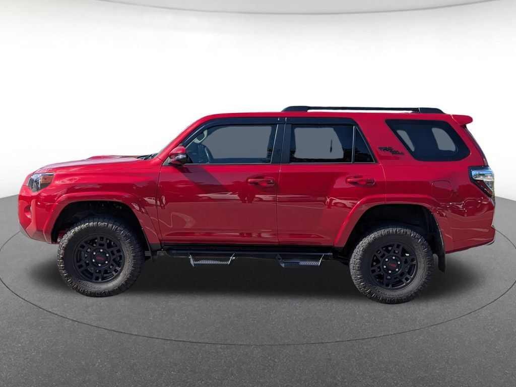 Used 2019 Toyota 4Runner TRD Off-Road Premium AWD/4WD image 2