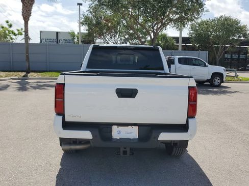 Used 2024 Toyota Tacoma SR5 AWD/4WD image 6