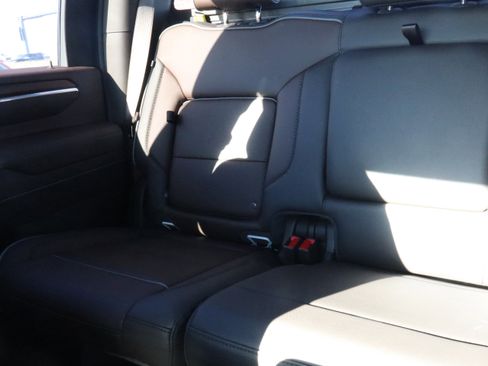 New 2026 GMC Sierra 3500 Denali w/ Denali Reserve Package image 13