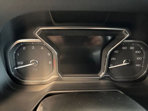 Used 2021 GMC Yukon SLT AWD/4WD image 14