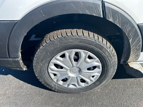 Used 2024 Ford Transit 250 Low Roof w/ Exterior Upgrade Package image 8