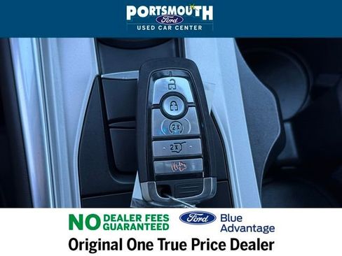 Certified 2022 Ford Explorer XLT w/ Equipment Group 202A image 16