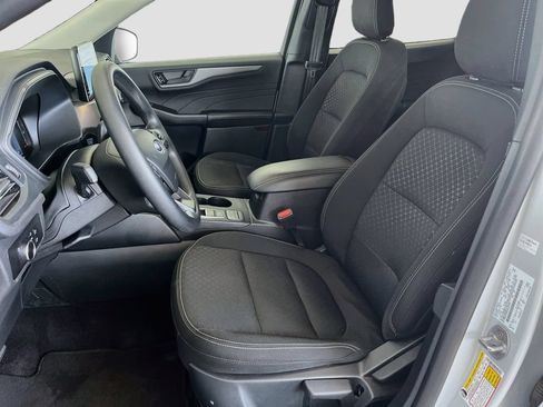 Used 2025 Ford Escape Active FWD image 21
