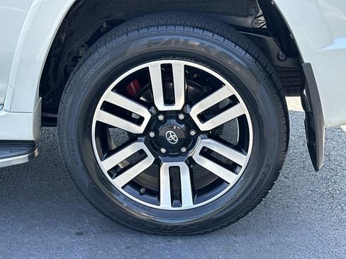 Used 2019 Toyota 4Runner Limited AWD/4WD image 10