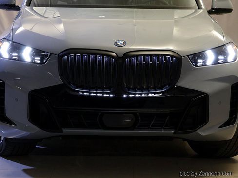 New 2026 BMW X5 xDrive50e w/ M Sport Package AWD/4WD image 6