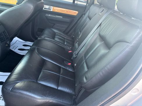 Used 2010 Lincoln MKX AWD image 10