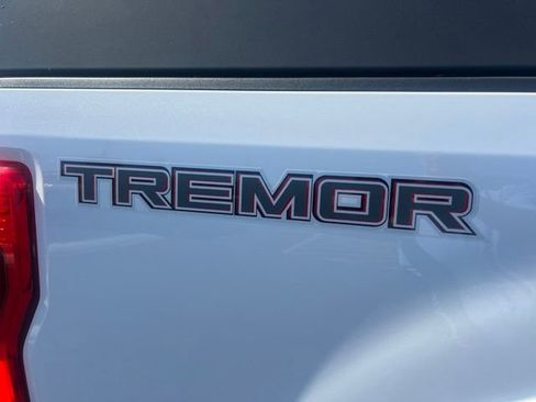 Used 2022 Ford F350 Platinum w/ Tremor Off-Road Package AWD/4WD image 11