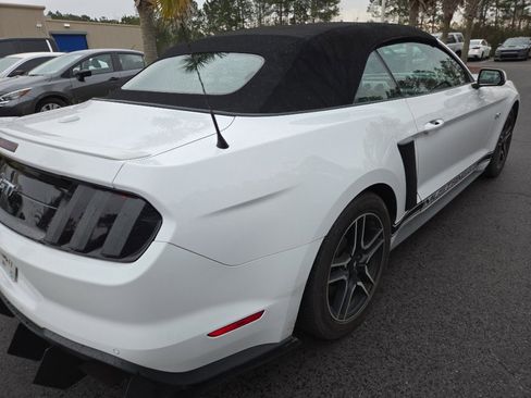 Used 2022 Ford Mustang GT Premium w/ Equipment Group 401A image 6