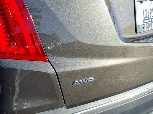 Used 2019 Cadillac XT5 Luxury image 27