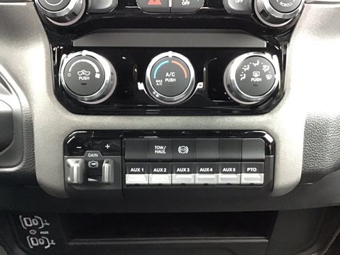 New 2026 RAM 5500 Tradesman w/ Chrome Appearance Group image 17