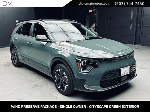 Used 2023 Kia Niro Wind w/ Wind Preserve Package FWD image 9
