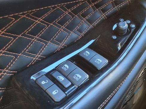 Used 2024 Jeep Grand Cherokee L Summit image 25