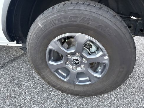 Used 2025 Ford Bronco Big Bend image 21