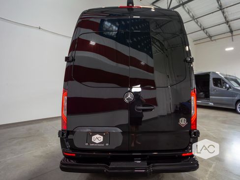 Used 2025 Mercedes-Benz Sprinter 3500 image 23