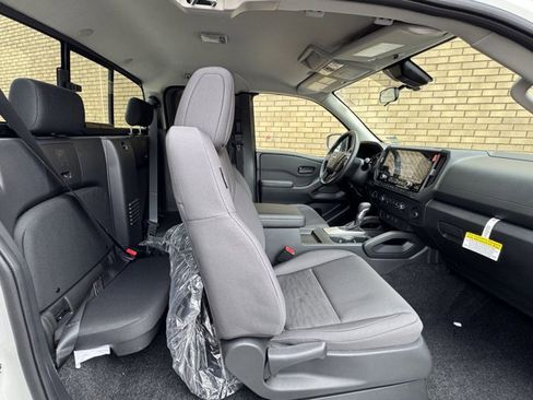 New 2026 Nissan Frontier S image 8