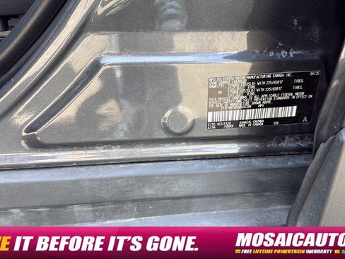 Used 2025 Toyota RAV4 XLE AWD/4WD image 33
