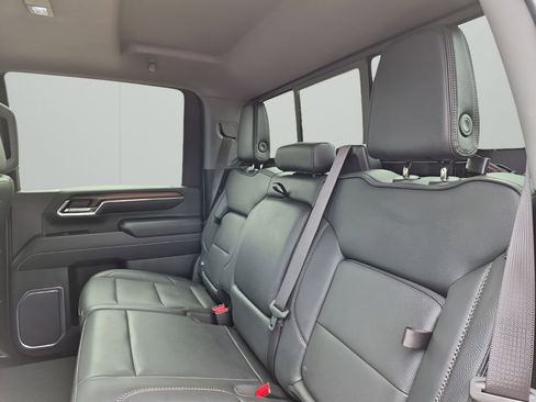 Used 2024 GMC Sierra 2500 Denali w/ Denali Reserve Package AWD/4WD image 20
