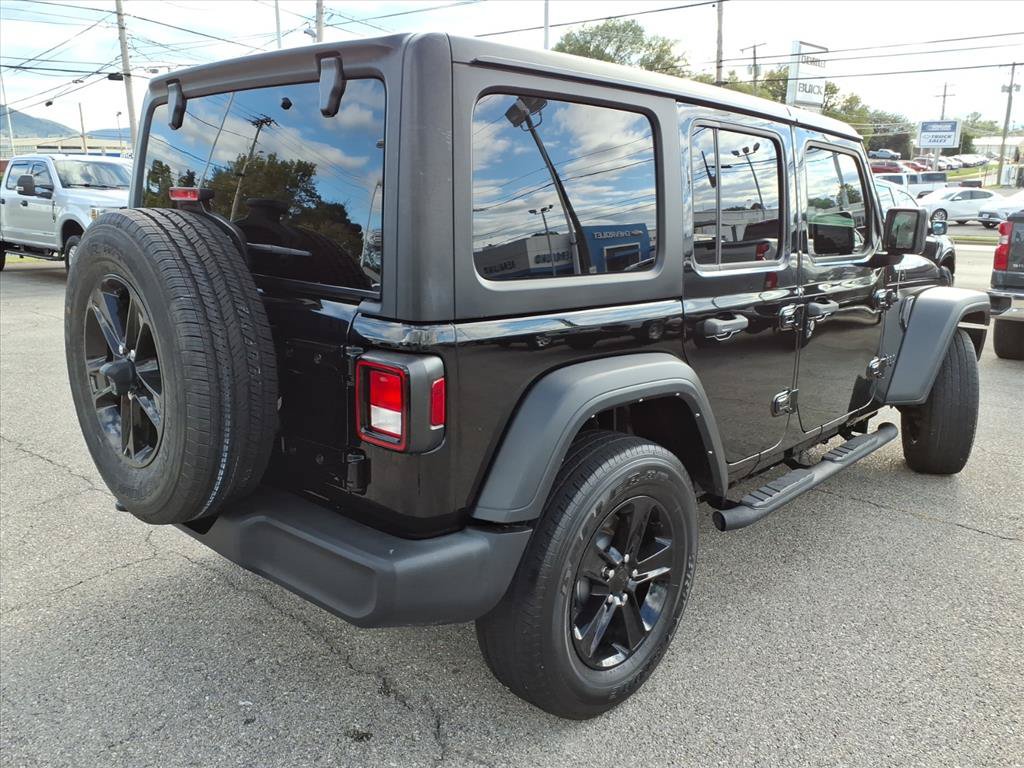 Used 2023 Jeep Wrangler Unlimited Sport AWD/4WD image 4
