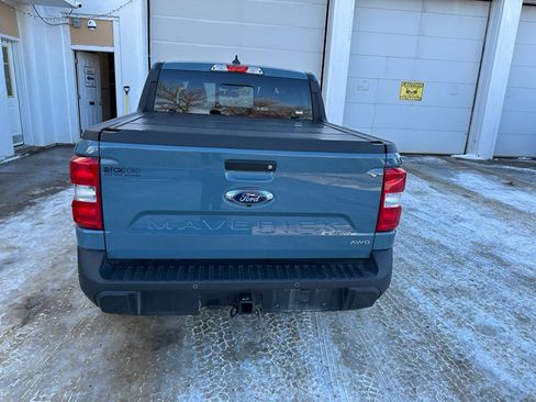 Used 2022 Ford Maverick Lariat w/ Lariat Luxury Package image 3