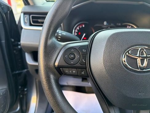 Certified 2023 Toyota RAV4 LE FWD image 20