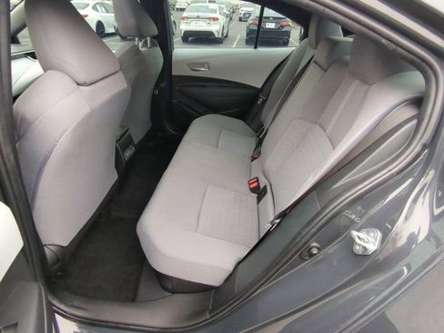 Certified 2023 Toyota Corolla SE w/ SE Package image 15