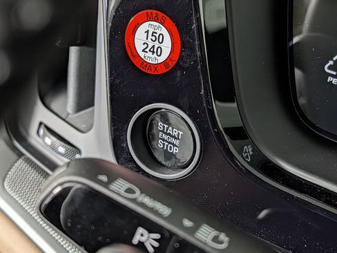 New 2026 Porsche Cayenne image 35