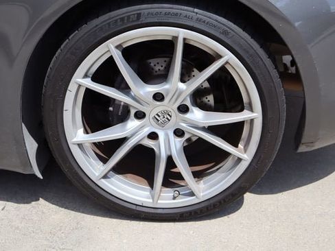 Used 2019 Porsche 718 Cayman RWD image 21