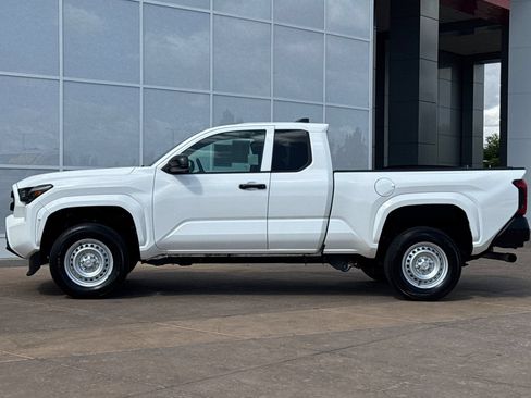 Used 2024 Toyota Tacoma SR RWD image 7
