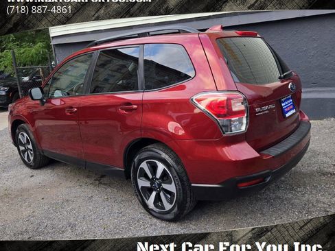 Used 2017 Subaru Forester 2.5i w/ Alloy Wheel Package AWD/4WD image 3