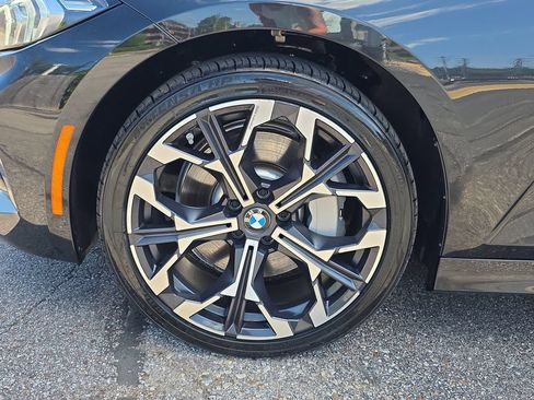 Used 2026 BMW 330i Sedan w/ Premium Package RWD image 9