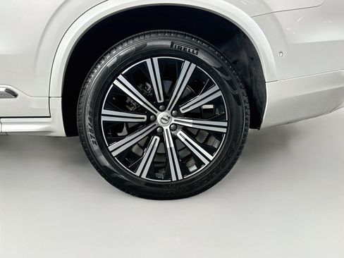Used 2023 Volvo XC90 B6 Plus w/ Protection Package AWD/4WD image 11