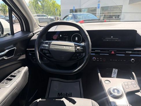 New 2026 Kia Sportage SX Prestige AWD/4WD image 24