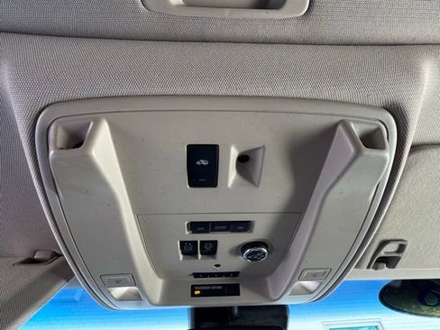 Used 2018 GMC Yukon Denali w/ Denali Ultimate Package image 40