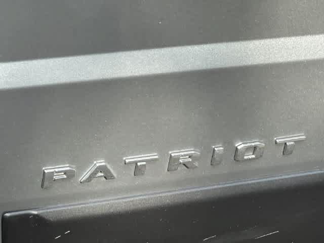 Used 2016 Jeep Patriot Sport w/ Power Value Group AWD/4WD image 16