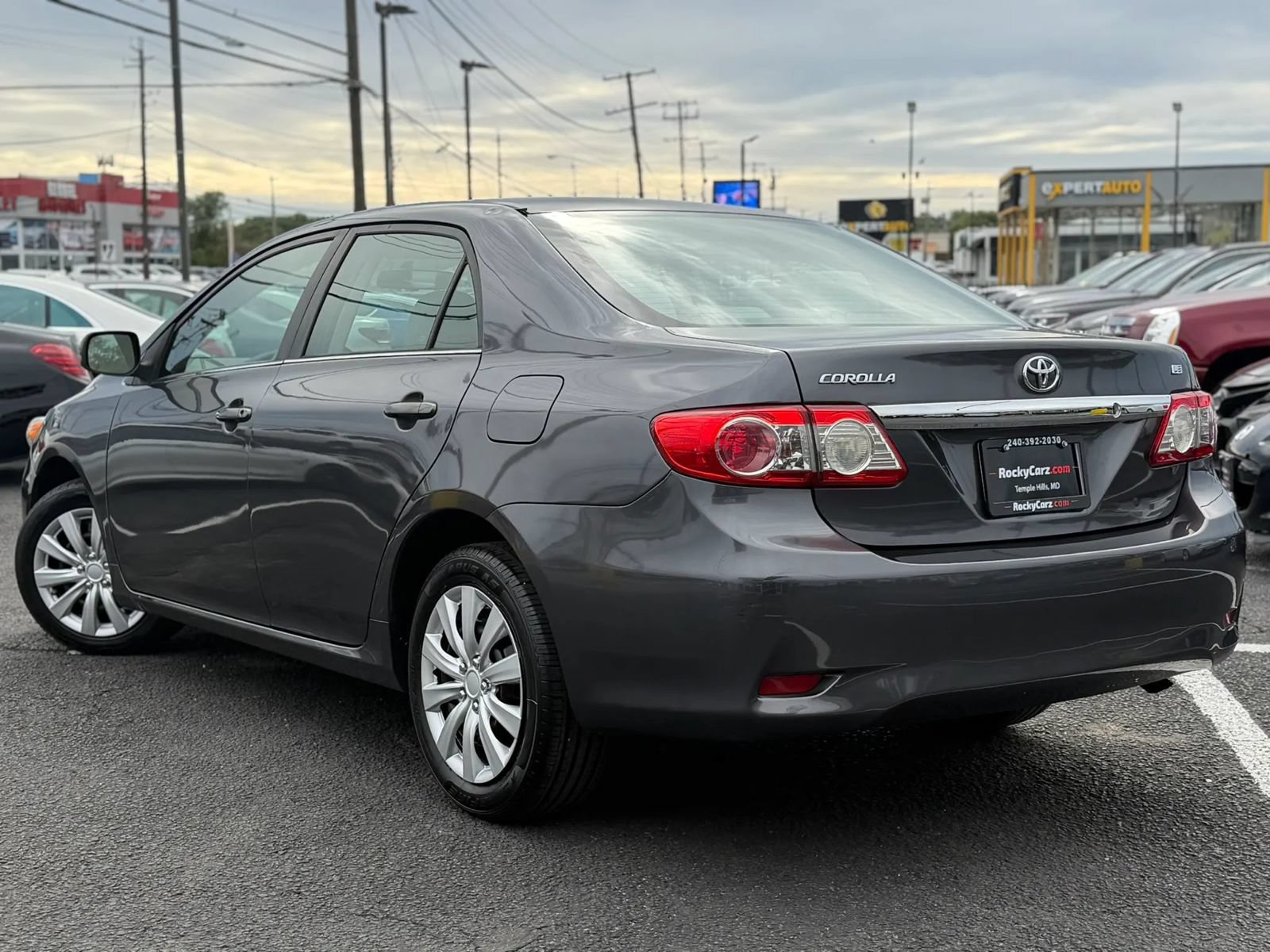 Used 2013 Toyota Corolla LE FWD image 5