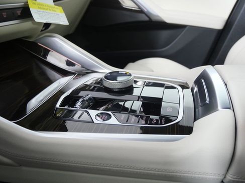 Certified 2026 BMW X6 xDrive40i image 28