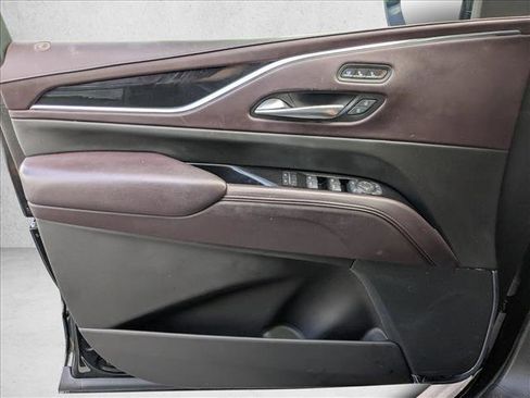 Used 2022 Cadillac Escalade Sport Platinum w/ LPO, ONYX Package AWD/4WD image 14