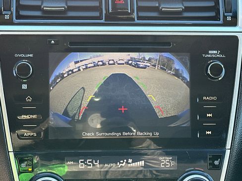 Used 2018 Subaru Outback 2.5i Premium image 30