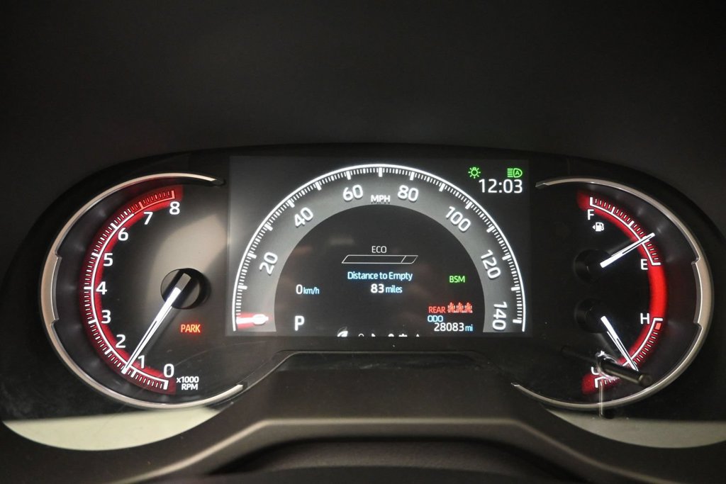 Used 2025 Toyota RAV4 XLE AWD/4WD image 23