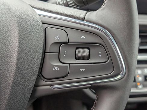 New 2026 Buick Envista Sport Touring FWD image 19