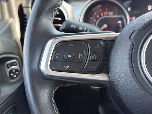 Used 2021 Jeep Gladiator Overland w/ Uconnect 4C Nav & Sound Group image 16