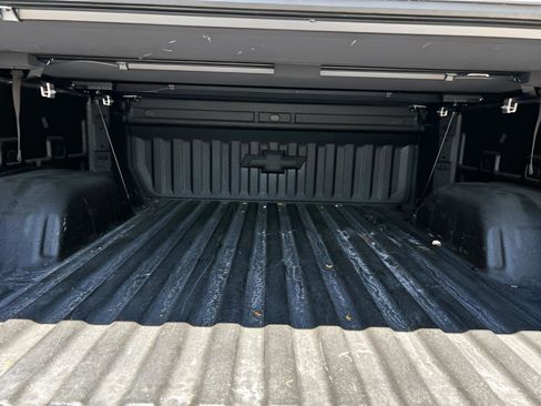 Used 2024 Chevrolet Silverado 1500 LT Trail Boss w/ LT Trail Boss Premium Package AWD/4WD image 38