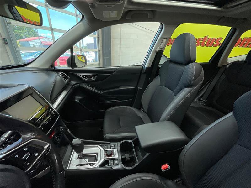 Used 2021 Subaru Forester Premium AWD/4WD image 12