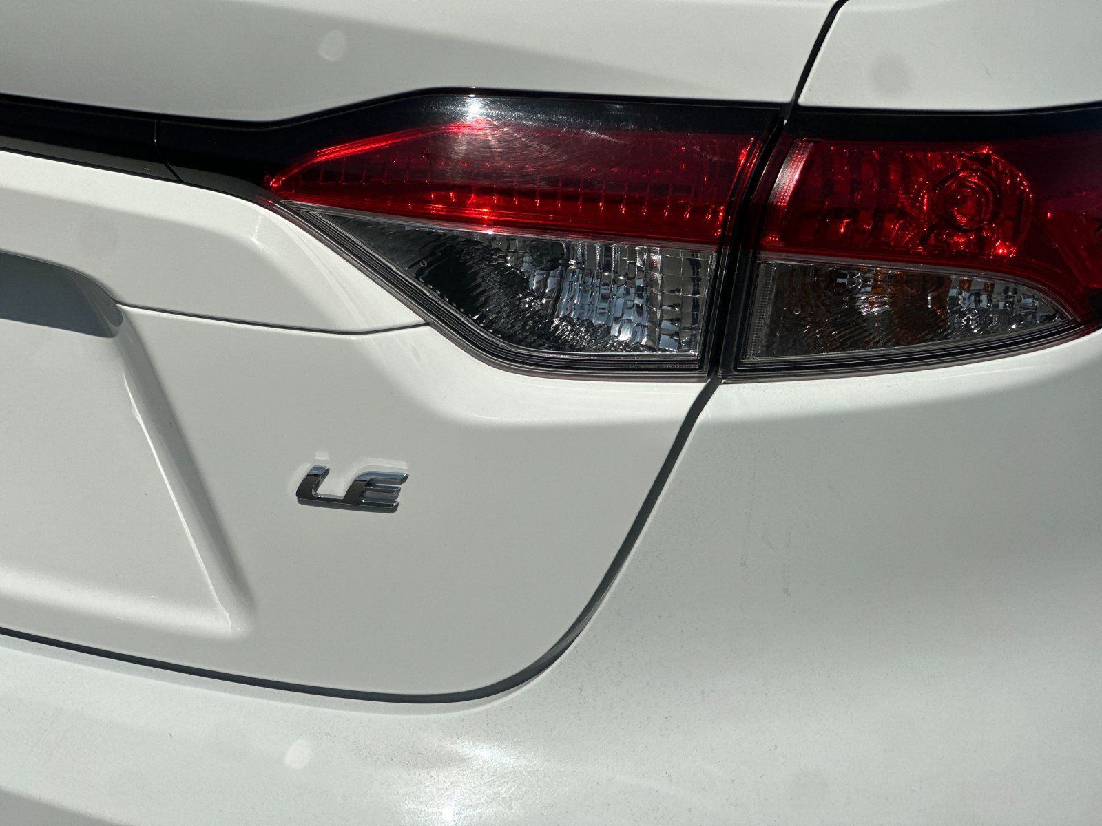 Used 2024 Toyota Corolla LE FWD image 22